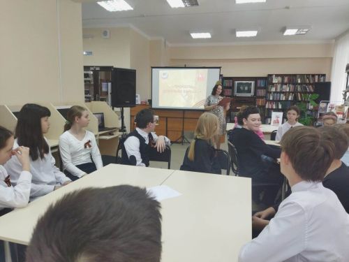 Игра «Пройдем дорогами войны...» прошла в Верхнеуслонской библиотеке