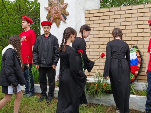 В Печищах почтили память героев в День Победы