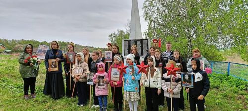 Маленькие сёла чтут великую Победу: митинги в Сеитово и Исаево