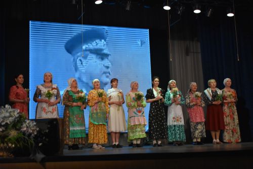 В Верхнем Услоне определены победители фестиваля «Мы этой памяти верны»