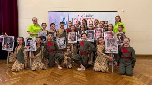 Триумфальное выступление «Конфетти» из Верхнего Услона на Международном конкурсе