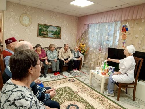 Личная гигиена пожилых людей: профилактика и забота от специалистов