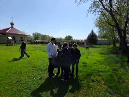 Татар Борнашында Хәтер урыннарын чистарттылар