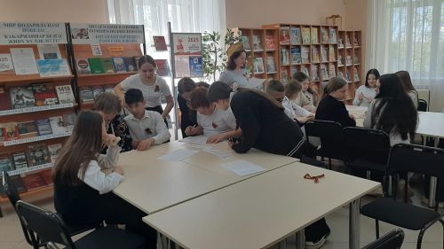 Верхнеуслонские гимназисты сыграли в игру «Пройдем дорогами войны…»