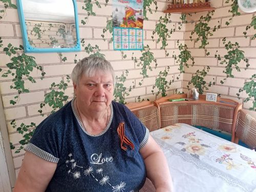 Георгиевская ленточка объединяет поколения в преддверии Дня Победы