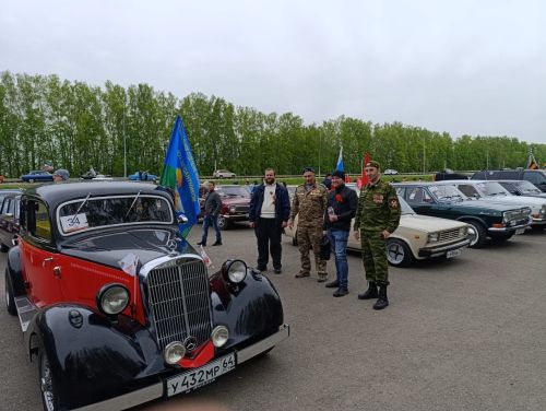 Ретро-автопробег «Казанский обвод — Дорогами памяти» побывал в Верхнем Услоне