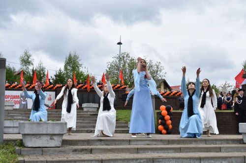 Верхний Услон широко отметил 80-летие Великой Победы