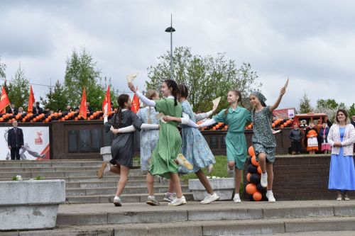 Верхний Услон широко отметил 80-летие Великой Победы