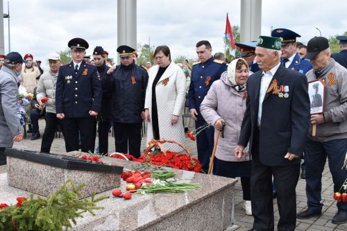 Верхний Услон широко отметил 80-летие Великой Победы