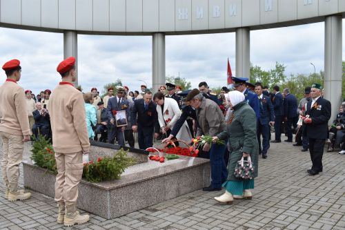 Верхний Услон широко отметил 80-летие Великой Победы