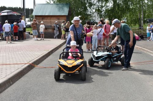 День защиты детей в Верхнем Услоне: яркий праздник для всей семьи