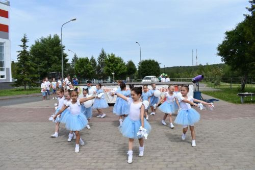 День защиты детей в Верхнем Услоне: яркий праздник для всей семьи