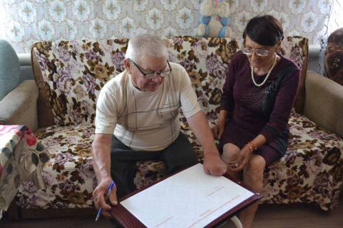 Супруги Жестковы из Коргузы отметили золотую свадьбу
