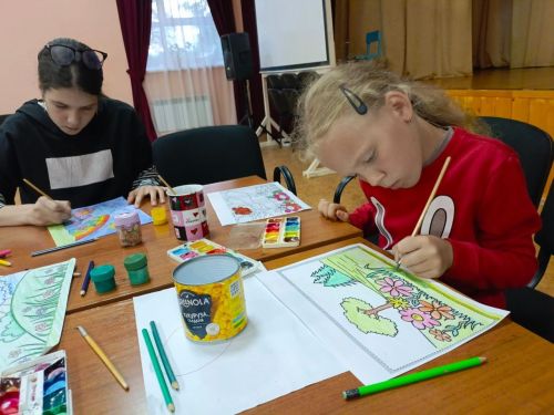 «Лета много не бывает»: детские краски солнечного сезона