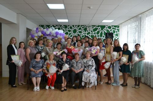 В Верхнем Услоне прошло чествование социальных работников