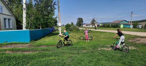 «Мой друг велосипед»: в Кильдеевском СДК отметили Всемирный день велосипеда