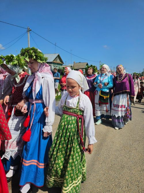 В Верхнеуслонском районе отмечают День Святой Троицы