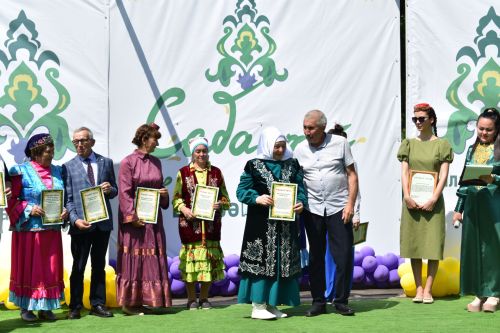 Сабантуйлар гөрләп үтте Фәйзрахман чишмәсендә