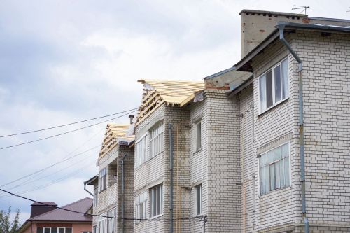 В Верхнем Услоне стартовали работы по капитальному ремонту многоквартирных домов