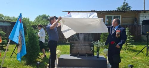 В Татарском Бурнашеве открыли мемориал ветеранам и участникам боевых действий