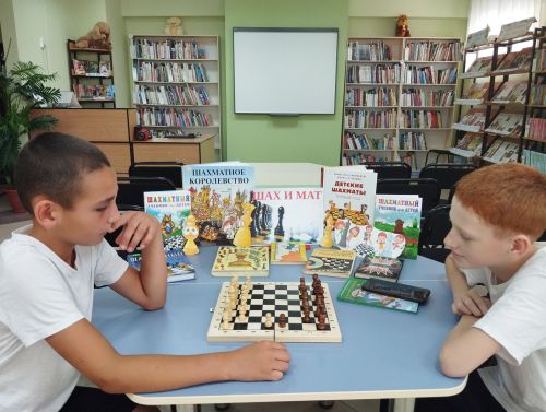 Международный день шахмат: игра, объединяющая поколения