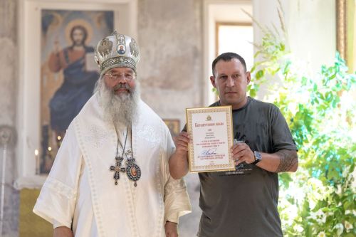 Митрополит Кирилл совершил богослужение в старинном храме Тихого Плёса