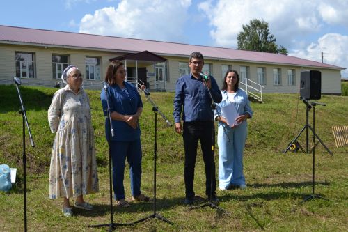 Надо корни возрождать: В Набережных Морквашах прошел фестиваль окрошки