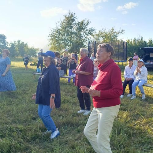 В Шеланге прошел фестиваль в честь русского самовара