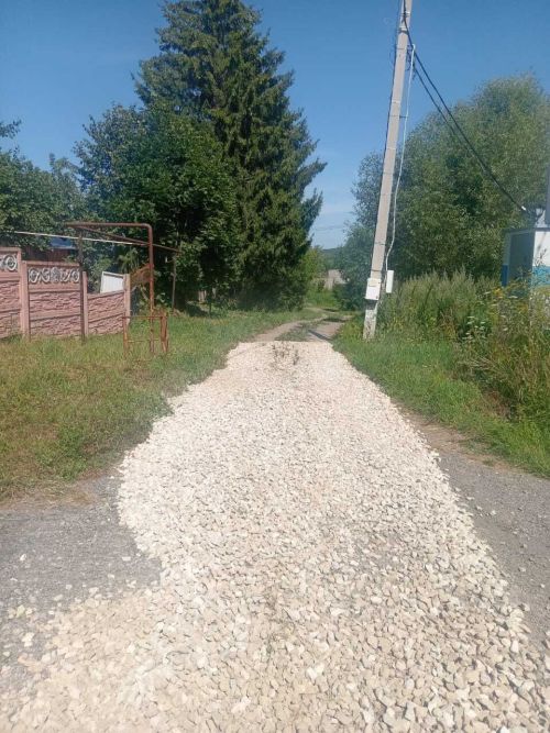 В Нижнем Услоне обновляют дороги по программе самообложения