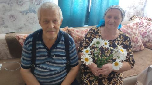 «Островок надежды» поздравил подопечных с Днём семьи