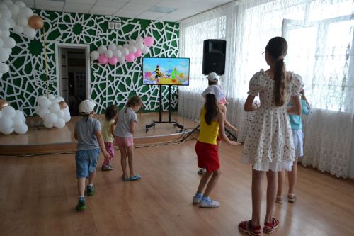 Семья - основа государства: мероприятие с участием детей и родителей в РДК