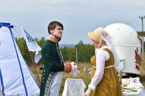 Машина времени в Верхнем Услоне: первый день фестиваля «Соколка-2025»