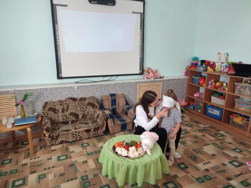 «Салават күпере»нә яшелчәләр белән Куянкай кунакка килде
