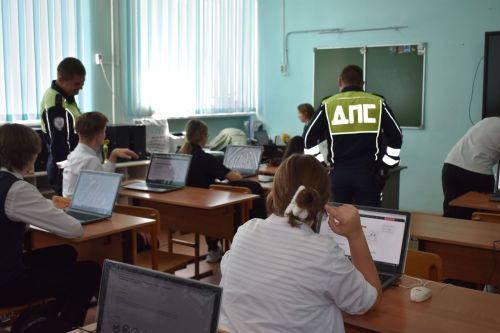 Старшеклассники Верхнеуслонского района выявили лучших знатоков ПДД