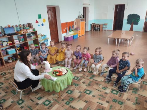 «Салават күпере»нә яшелчәләр белән Куянкай кунакка килде