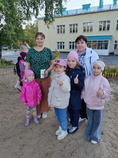 «Каенкай» балалар бакчасында куркынычсызлык маякларын кулланырга өйрәнделәр