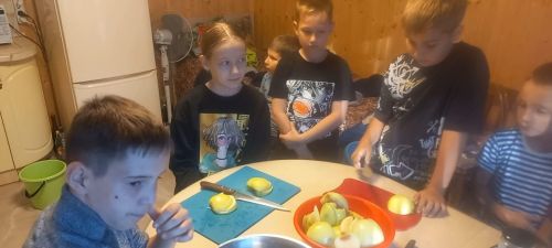 «Шарлот-Шоу»: добро, собранное своими руками