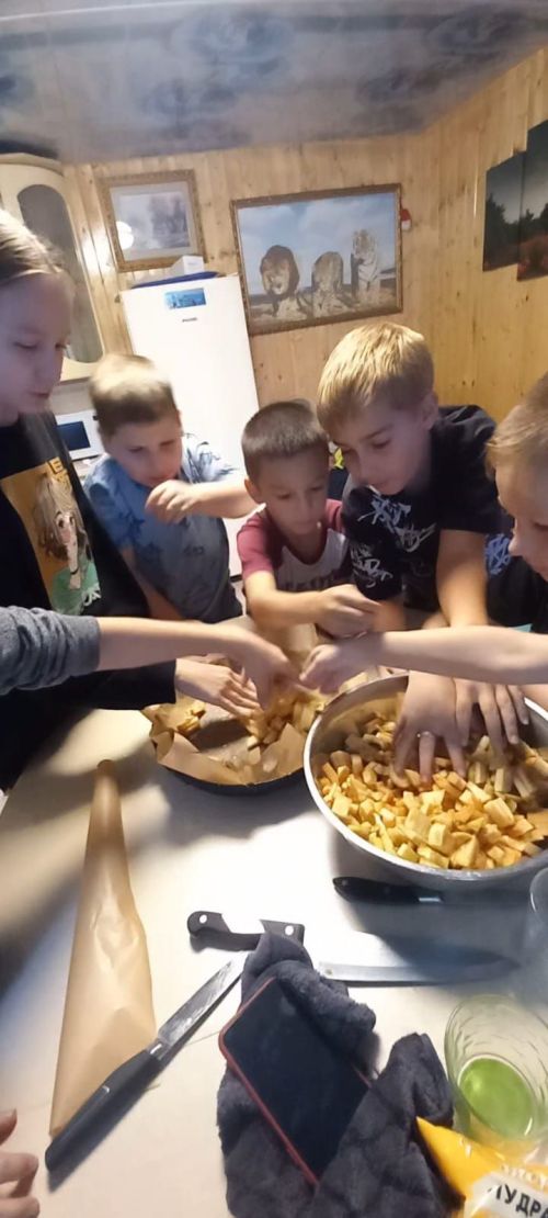«Шарлот-Шоу»: добро, собранное своими руками