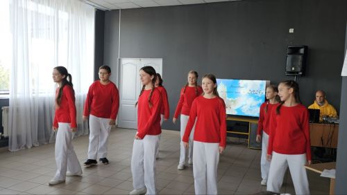 В Верхнем Услоне прошел фестиваль патриотической песни