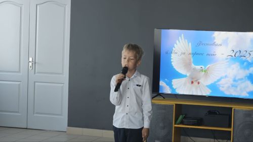 В Верхнем Услоне прошел фестиваль патриотической песни