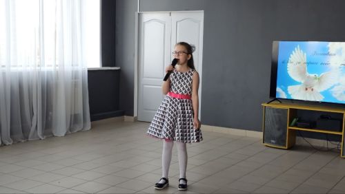 В Верхнем Услоне прошел фестиваль патриотической песни