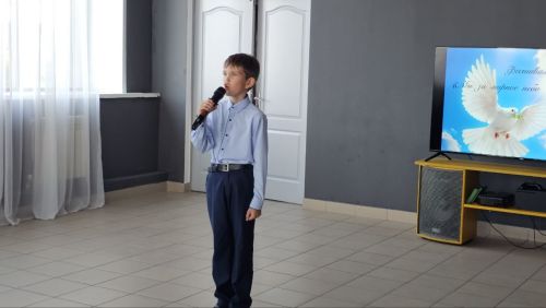 В Верхнем Услоне прошел фестиваль патриотической песни