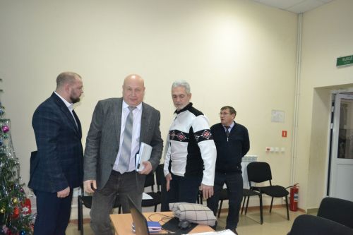 Диалог на равных: на сходе граждан в Нижнем Услоне обсудили достижения и планы