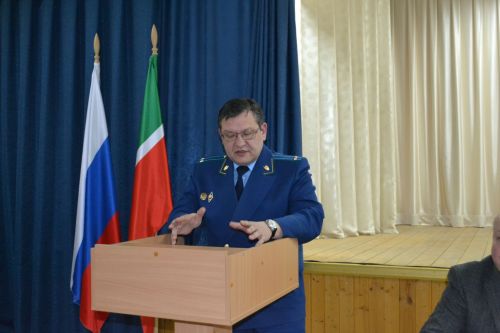Диалог на равных: на сходе граждан в Нижнем Услоне обсудили достижения и планы