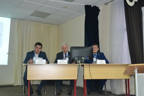 Сход в Набережных Морквашах: бюджет - прозрачен, активность - в ожидании роста