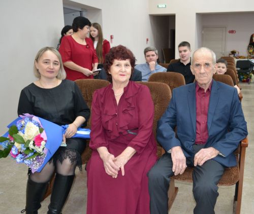 Пятьдесят лет в одном сердце: золотая свадьба в Коргузе
