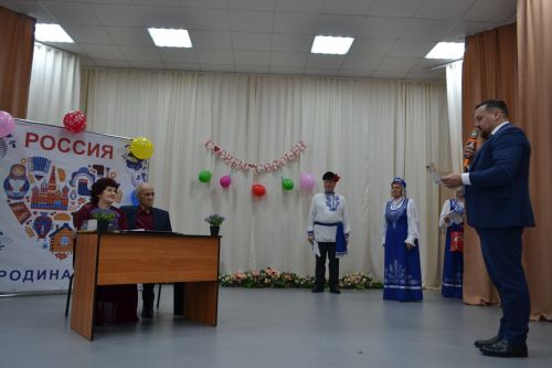 Пятьдесят лет в одном сердце: золотая свадьба в Коргузе