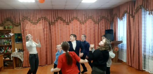 Татар Борнашында Халыкара кочаклашу көнен билгеләп үттеләр
