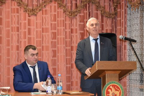 Сход граждан в Татбурнашеве: Новый памятник, ремонт школы и поддержка героев