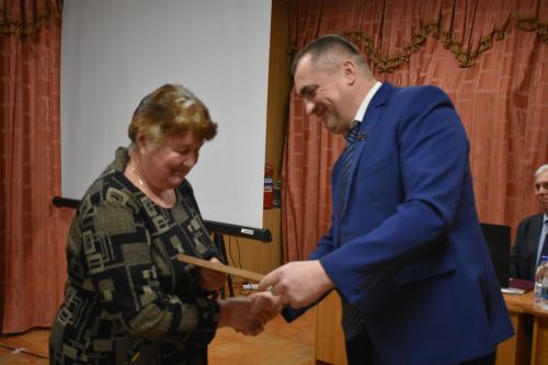 Сход граждан в Татбурнашеве: Новый памятник, ремонт школы и поддержка героев
